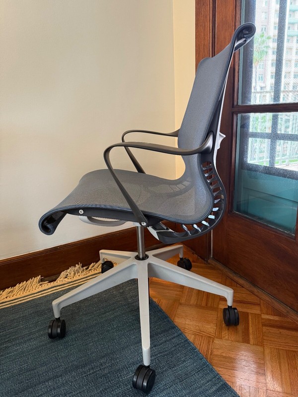 Herman Miller Setu® Office Chair gallery