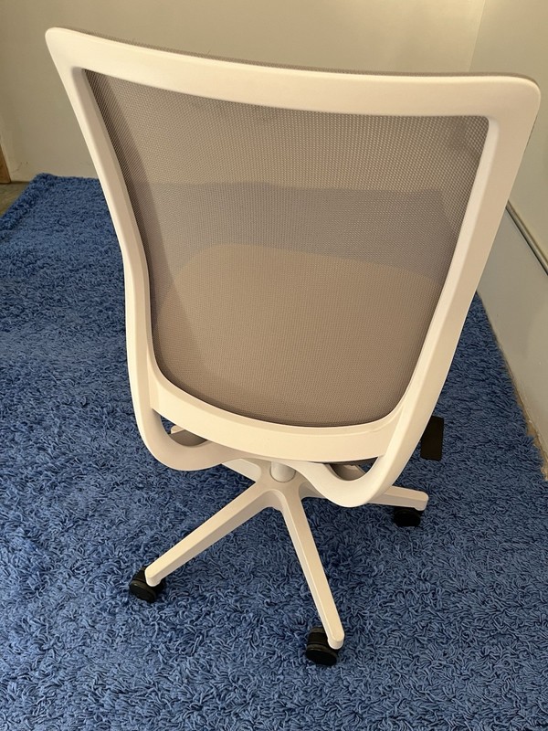 Staples Essentials Ergonomic Fabric Swivel Task Chair, Gray Without Armrest ￼ gallery