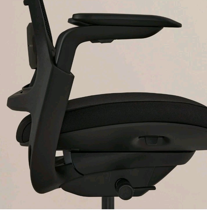 Steelcase Series 1 Office Desk Chair Black Frame Mesh Back gallery