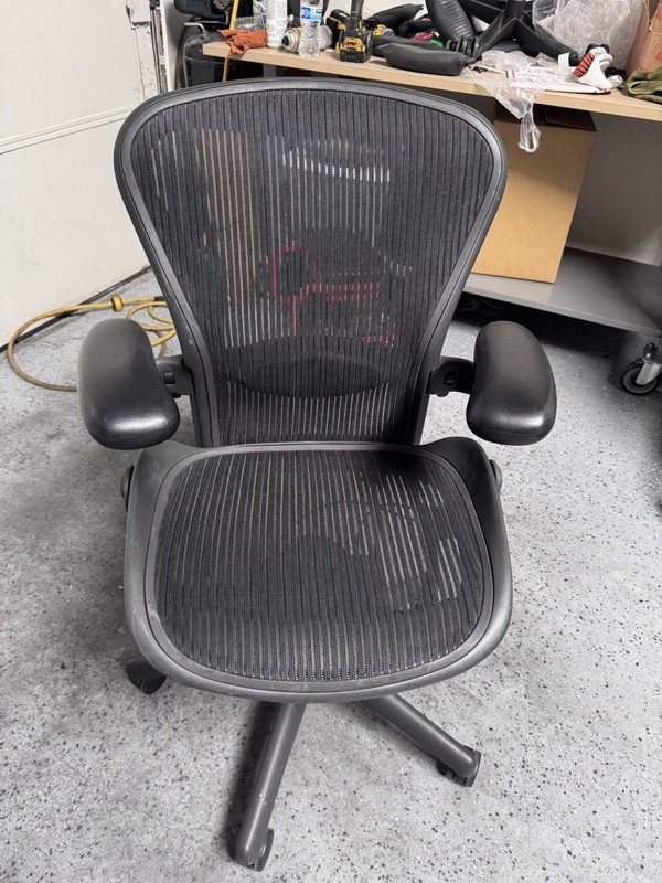 Herman Miller Aeron Office Chair – Black