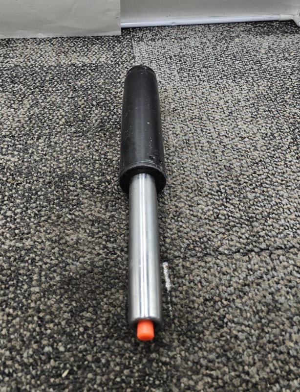 BIFMA X5.1 EN1335 Class 2 Gas Lift Cylinder For Office / Desk Chair Black
