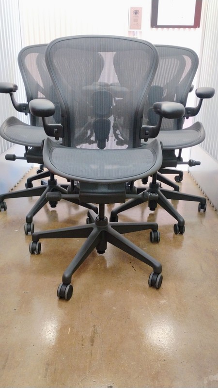 Herman Miller Aeron Remastered Office Desk Chair Size B Fully Adjustable