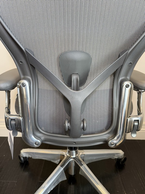 Herman Miller Aeron Office Chair - Size B - Graphite - Polished Aluminum gallery