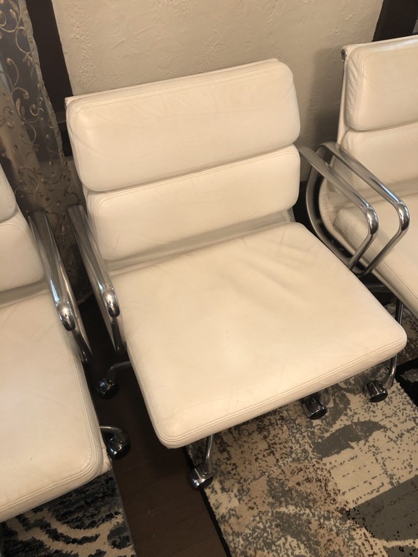 LOT OF 5 Authentic 2008 Herman Miller Eames Leather Softpad Management Chair gallery