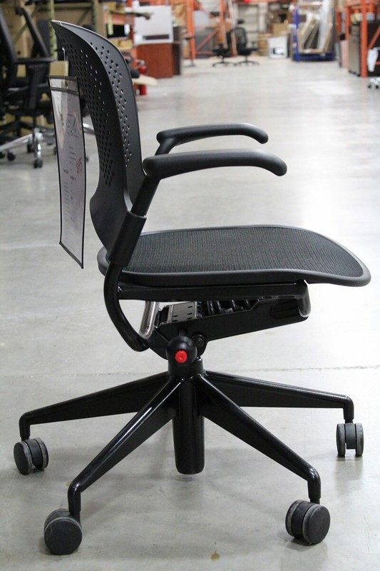 Herman Miller WC111 Caper Multipurpose Chair w/ Fixed Arms & Mesh Seat, Black gallery