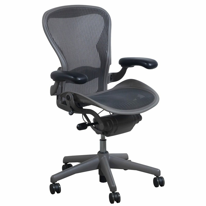 Herman Miller Aeron Mesh Office Desk Chair Medium Size B fully adjustable lumbar gallery