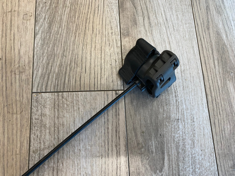 Herman Miller Aeron Chair Lumbar Posture Fit Support Cable Only - Graphite gallery
