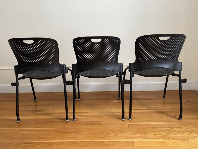 Herman Miller Caper Stacking Chairs — Set of 3 gallery