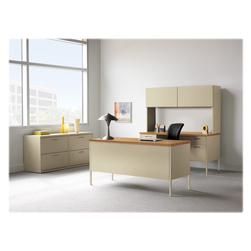The Hon P3231CL Metro Classic Kneespace Credenza 60" Harvest/Putty gallery