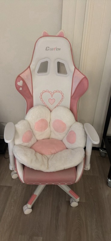 Kawaii Gamer Girl Chair