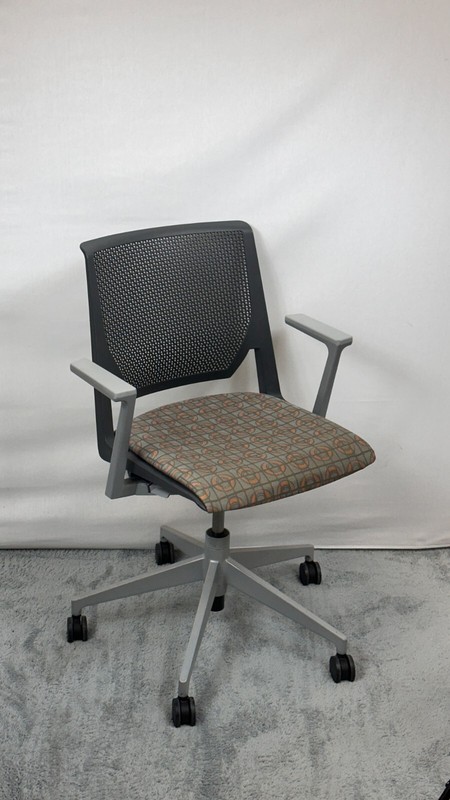 Haworth Very Conference Side Chair gallery