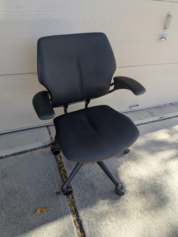 Humanscale Freedom Ergonomic Rolling Swivel Office Arm Chair gallery