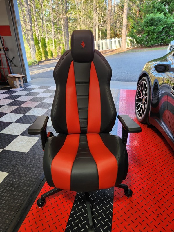 Ferrari Seat Office