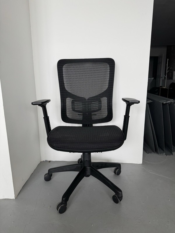 STAPLES Kroy Ergonomic Task Chair, Mesh, Ergonomic, Lumbar Support, Adjustable H