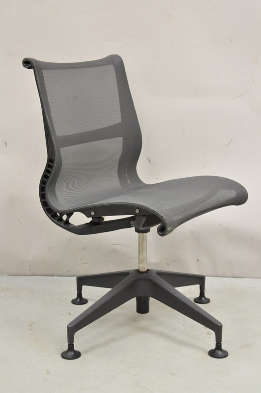 Herman Miller Setu Side Chair Metal Mesh Desk Office Swivel Chair - Single gallery