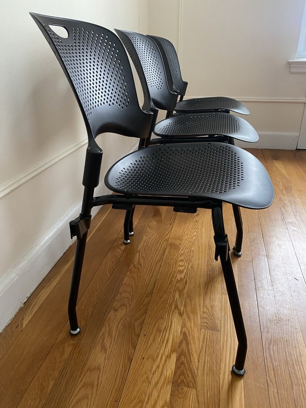 Herman Miller Caper Stacking Chairs — Set of 3 gallery