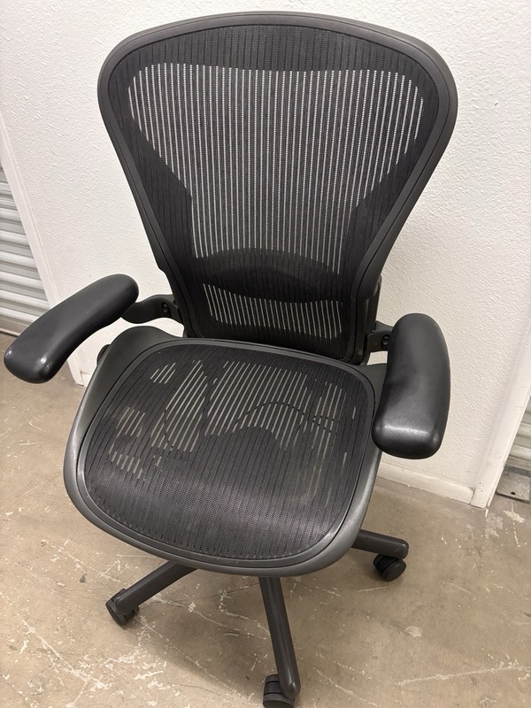 Herman Miller Classic Aeron Chair - Black, Designed by Bill Stumps 1994 Size B
