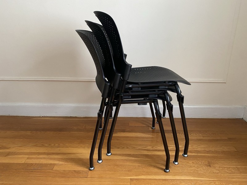 Herman Miller Caper Stacking Chairs — Set of 3 gallery