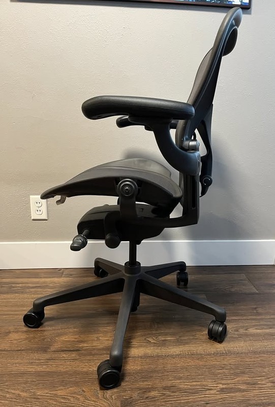 Herman Miller Aeron Remastered. Less than 2 years old. gallery