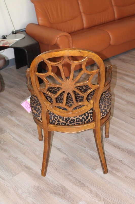 Best Furniture Accent Chair in Onyx (Animal Print) with Walnut-Esq Wood gallery