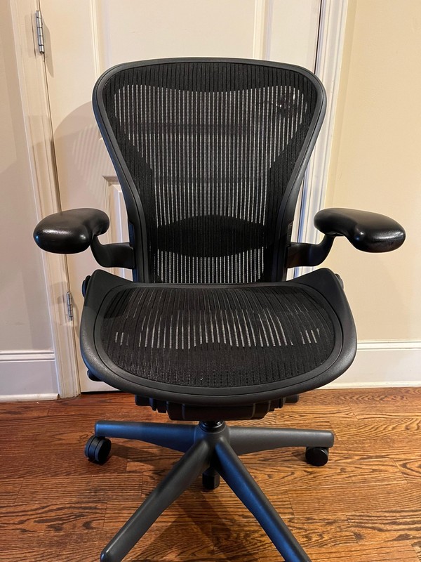 Herman Miller Aeron Chair Classic Version (Basic Model)