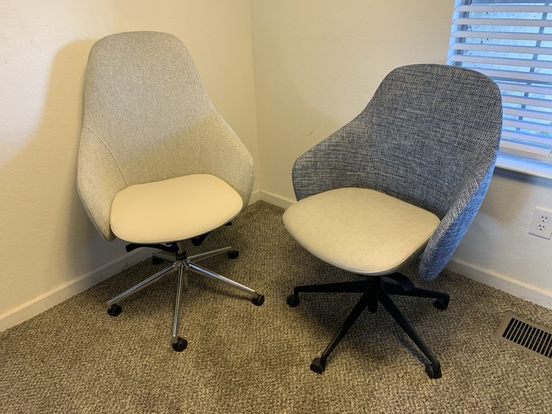 Global Furniture Group Quora Mid Back Lounge Style Office / Conference Chair gallery