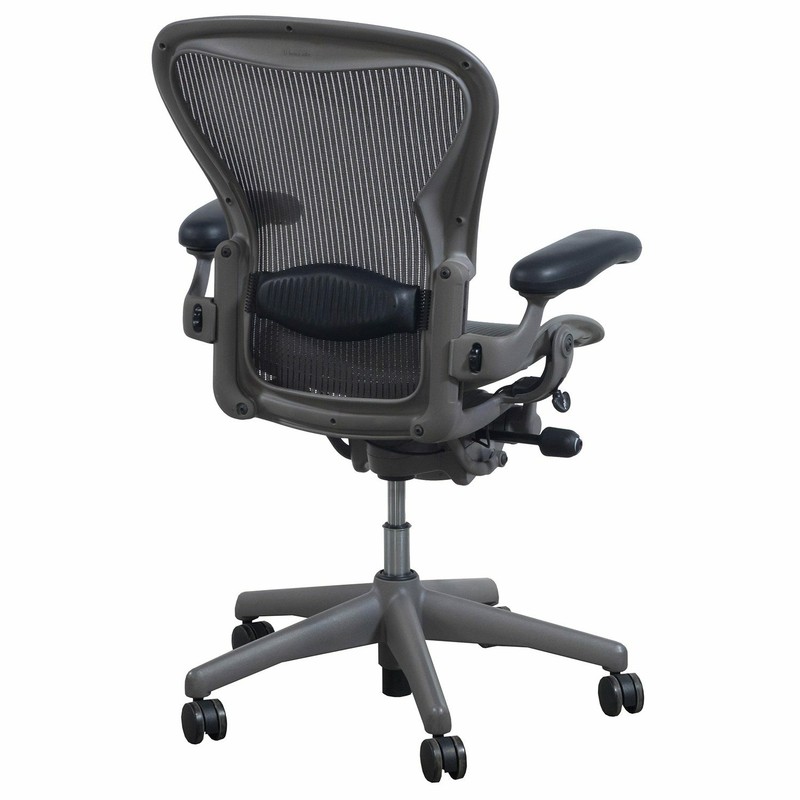 Herman Miller Aeron Mesh Office Desk Chair Medium Size B fully adjustable lumbar gallery