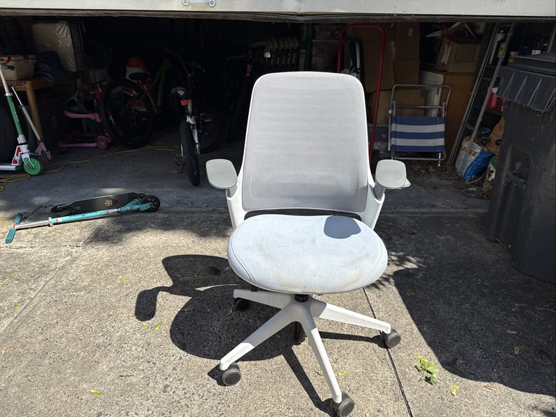 Brand New Steelcase Series 1 Office Chair – Air Back – Seagull Frame