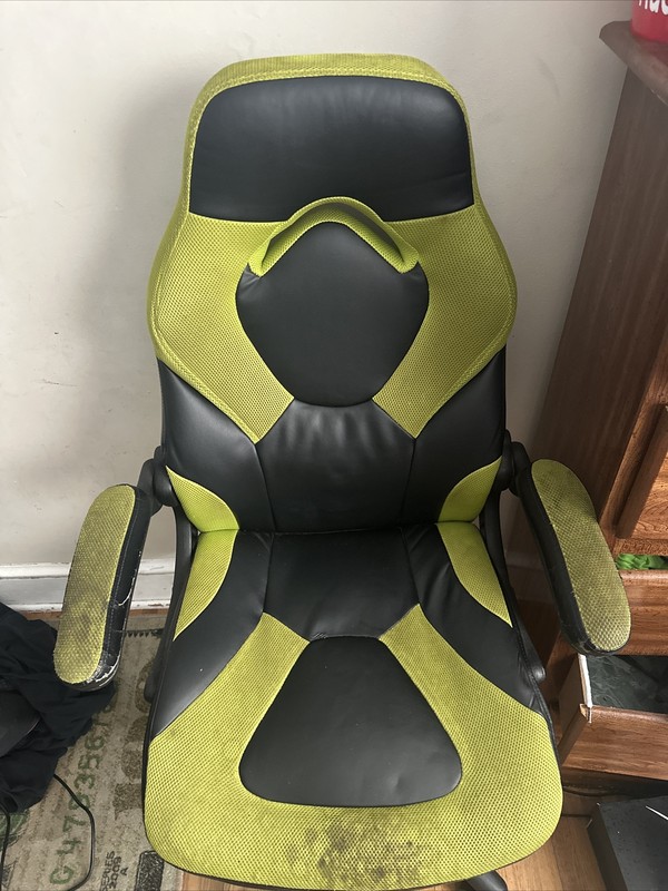 OFM Racing Style Leather Gaming Chair - Black & Green