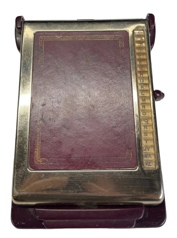 Vintage Bates Listfinder Model Cavalier M1268.