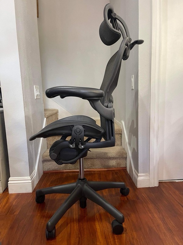 Herman Miller Aeron Office Chair Size B - Black gallery