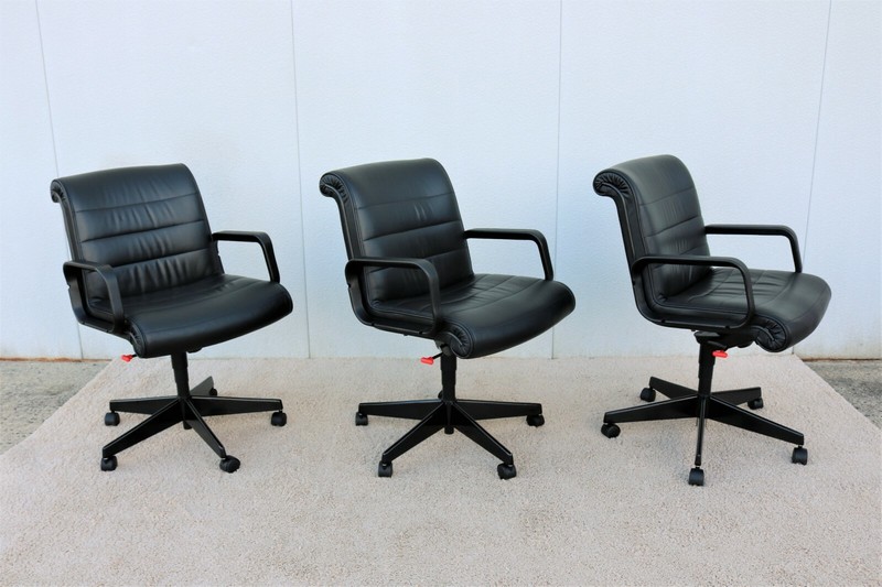 Contemporary Modern Richard Sapper for Knoll Sapper Management Ergonomic Chair gallery